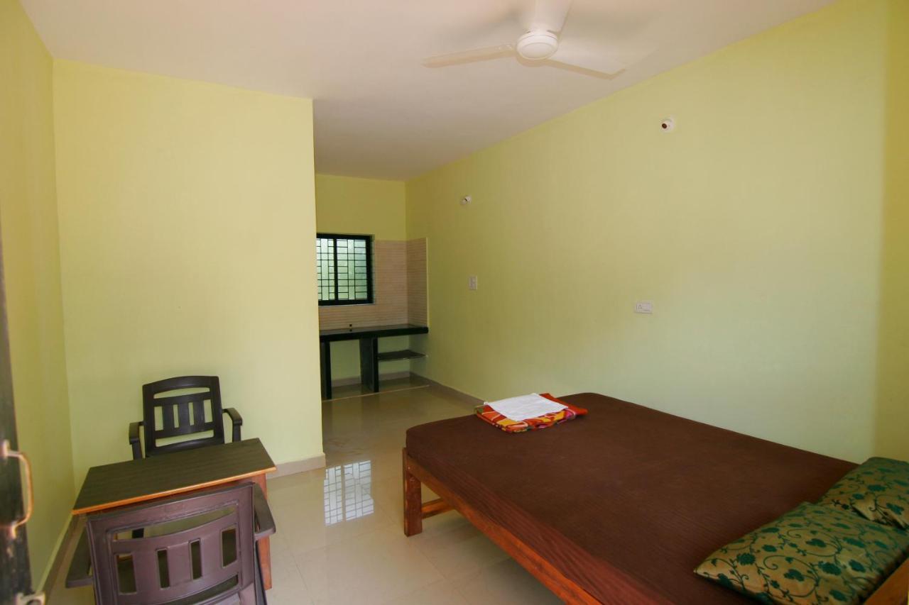 Rudra Holidays Guest House Arambol Extérieur photo