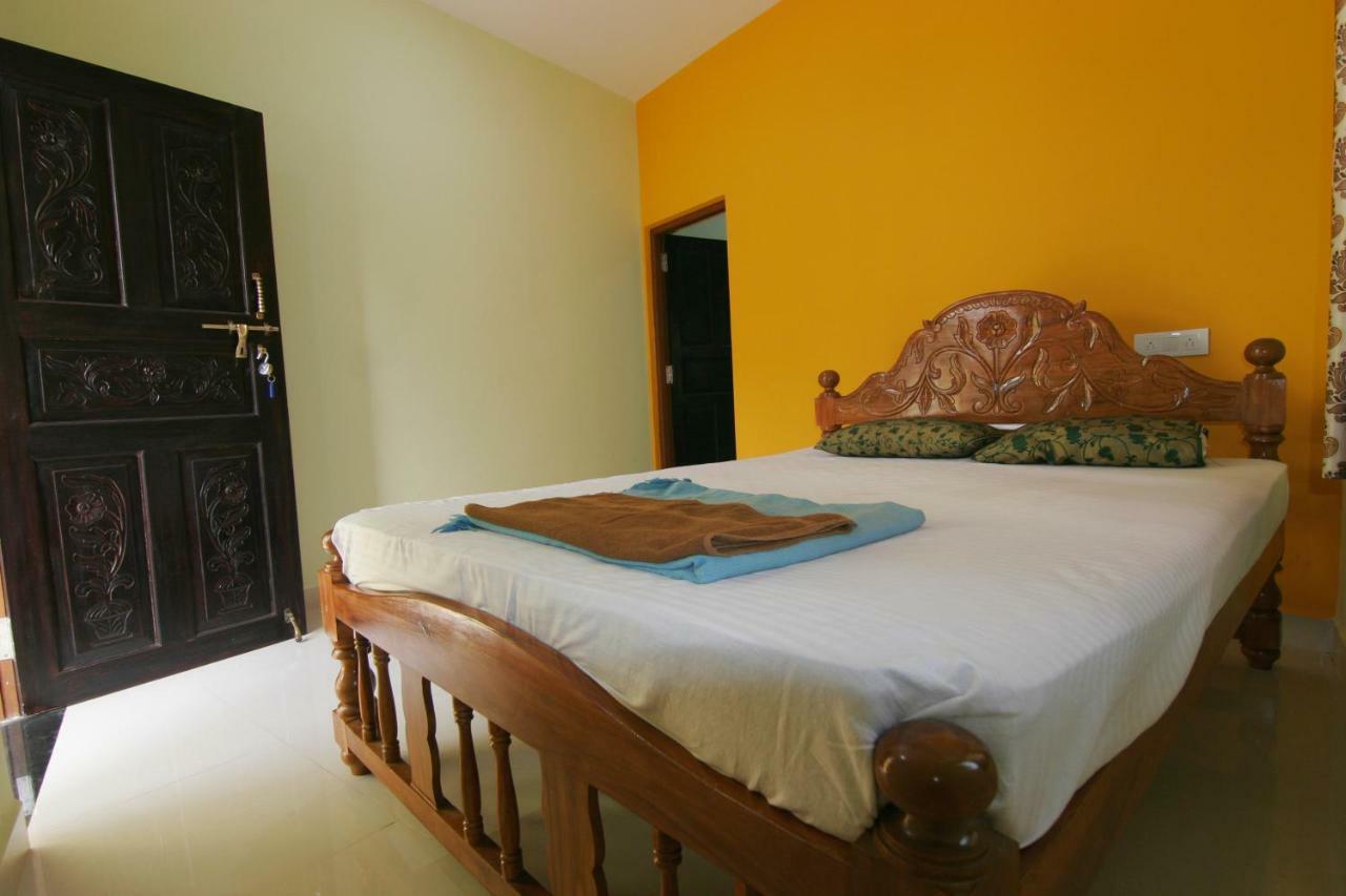 Rudra Holidays Guest House Arambol Extérieur photo